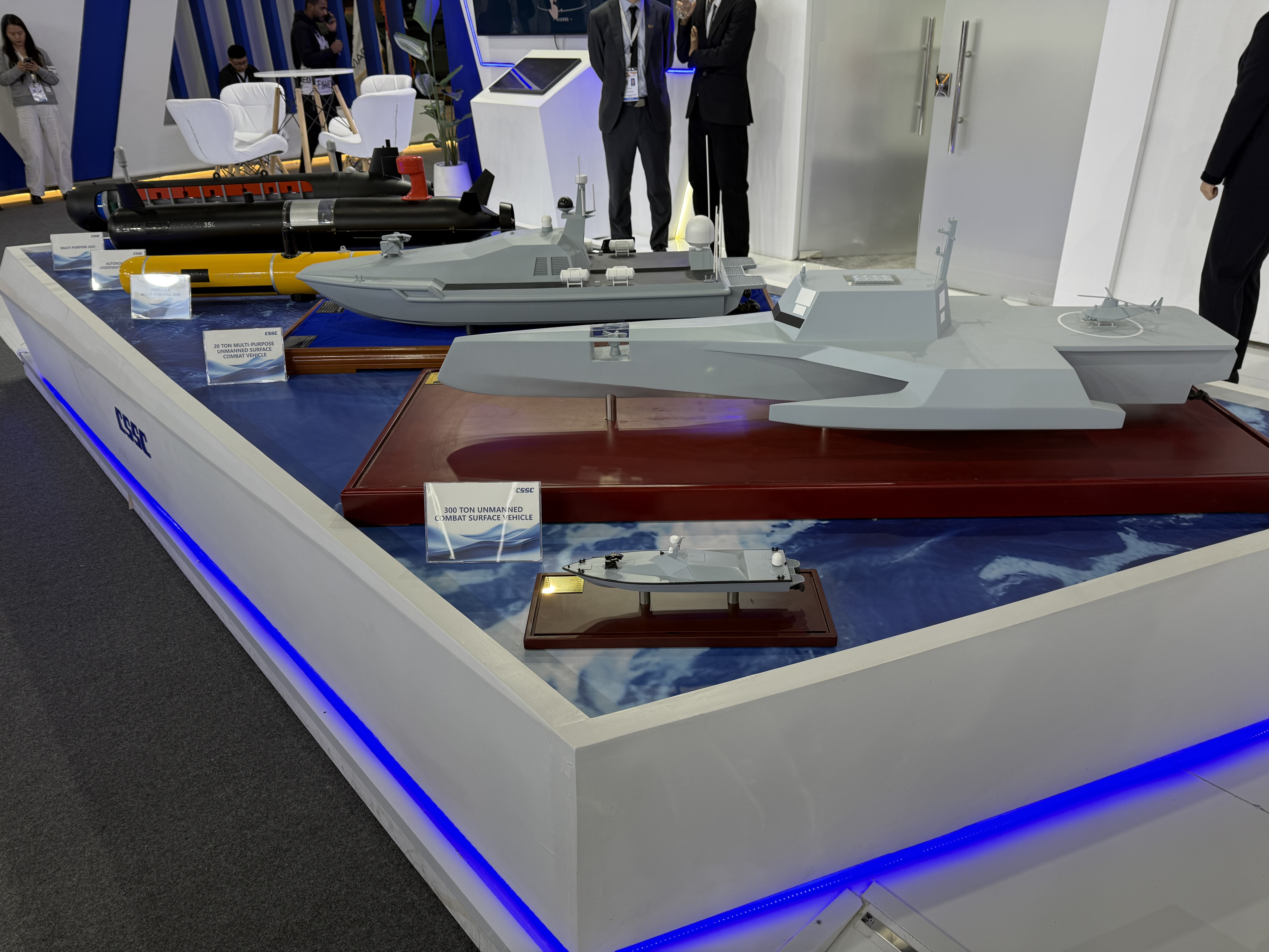 الصين بتعرض أحدث الأسلحة الدفاعية في معرض إيديكس 2025 شوفوا