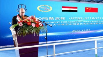 النقل تحتفل ببدء بناء سفينتين جديدتين في ترسانة هانتونج بالصين