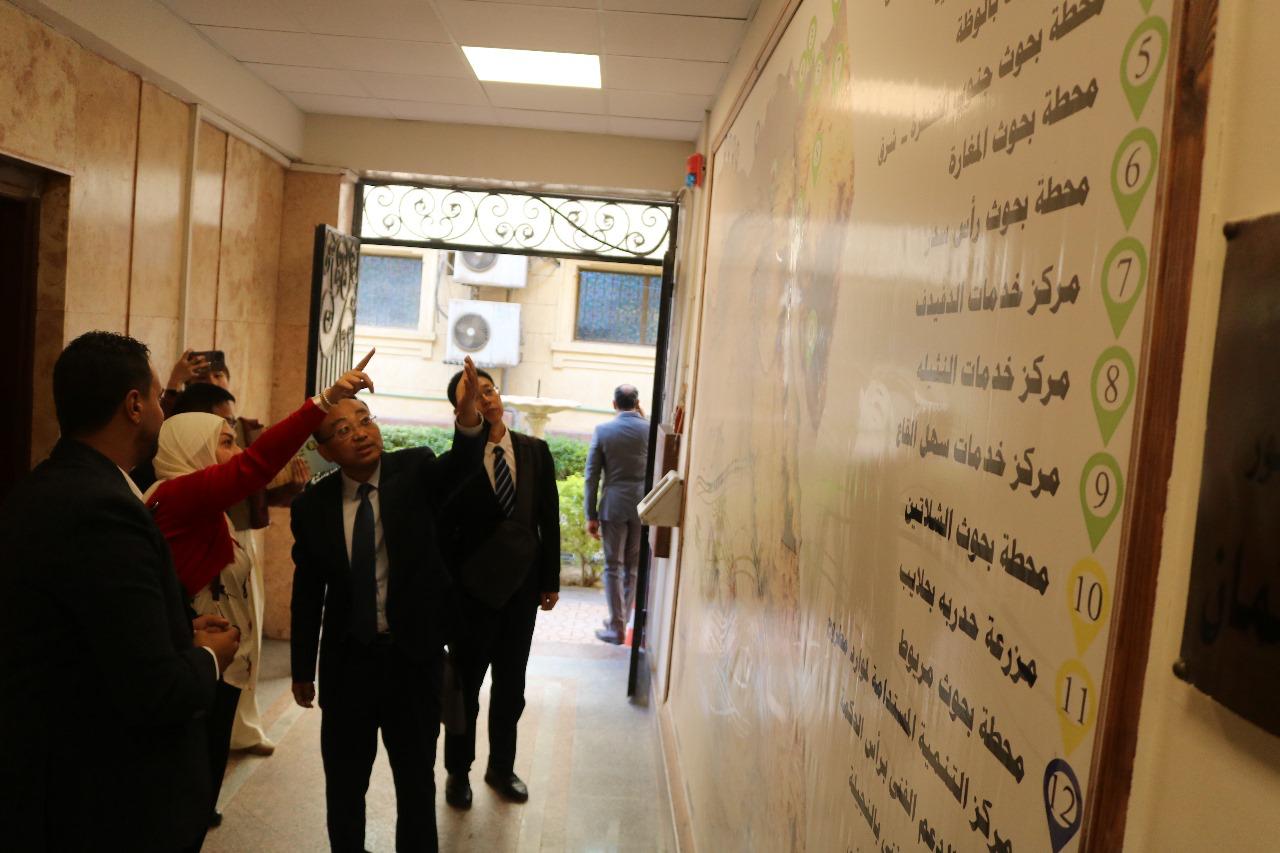 بحوث الصحراء بتبحث عن فرص التعاون العلمي مع جامعة چينچو