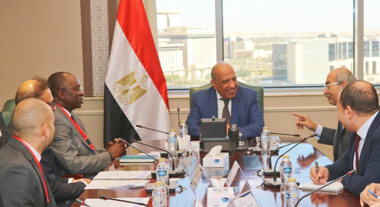 تعاون بين الكهرباء ومؤسسة التمويل الدولية في مجال الطاقة المتجددة 3 تعاون بين الكهرباء ومؤسسة التمويل الدولية في مجال الطاقة المتجددة