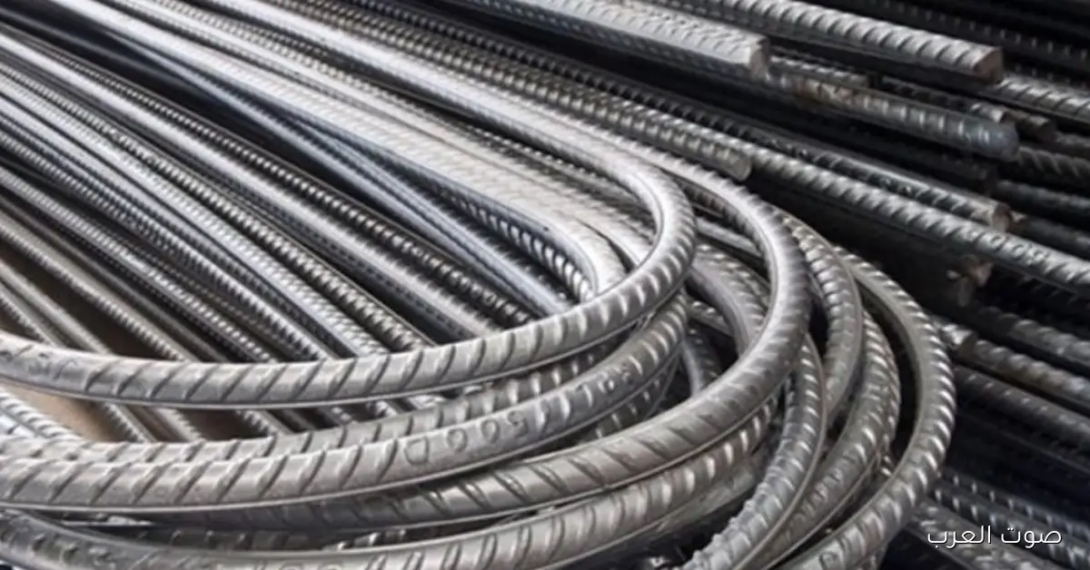 سعر طن الحديد اليوم الخميس 4 ديسمبر 2025 وحديد عز يواصل الثبات بعد قرار تثبيت الأسعار