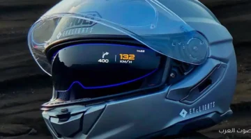 خوذة الواقع المعزز من Shoei بتحوّل راكب الموتوسيكل لبطل خارق