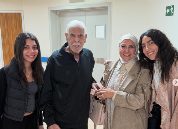 دعاء فاروق تزور <a href=