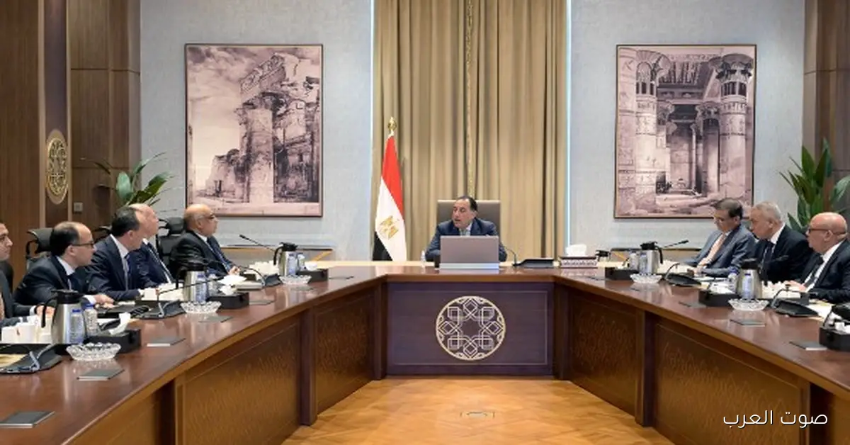 رئيس الوزراء: حريصين على خلق مناخ استثماري جذاب وحل مشاكل المستثمرين