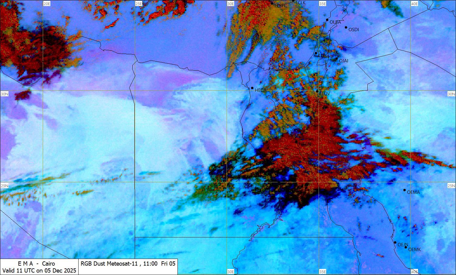 سحب كثيفة فوق شرق مصر استعدوا لمطر قريب جداً