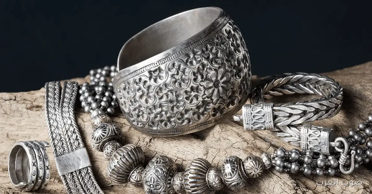 بديل الذهب .. سعر الفضة اليوم الأُثنين 2025/12/1 في الأسواق المحلية