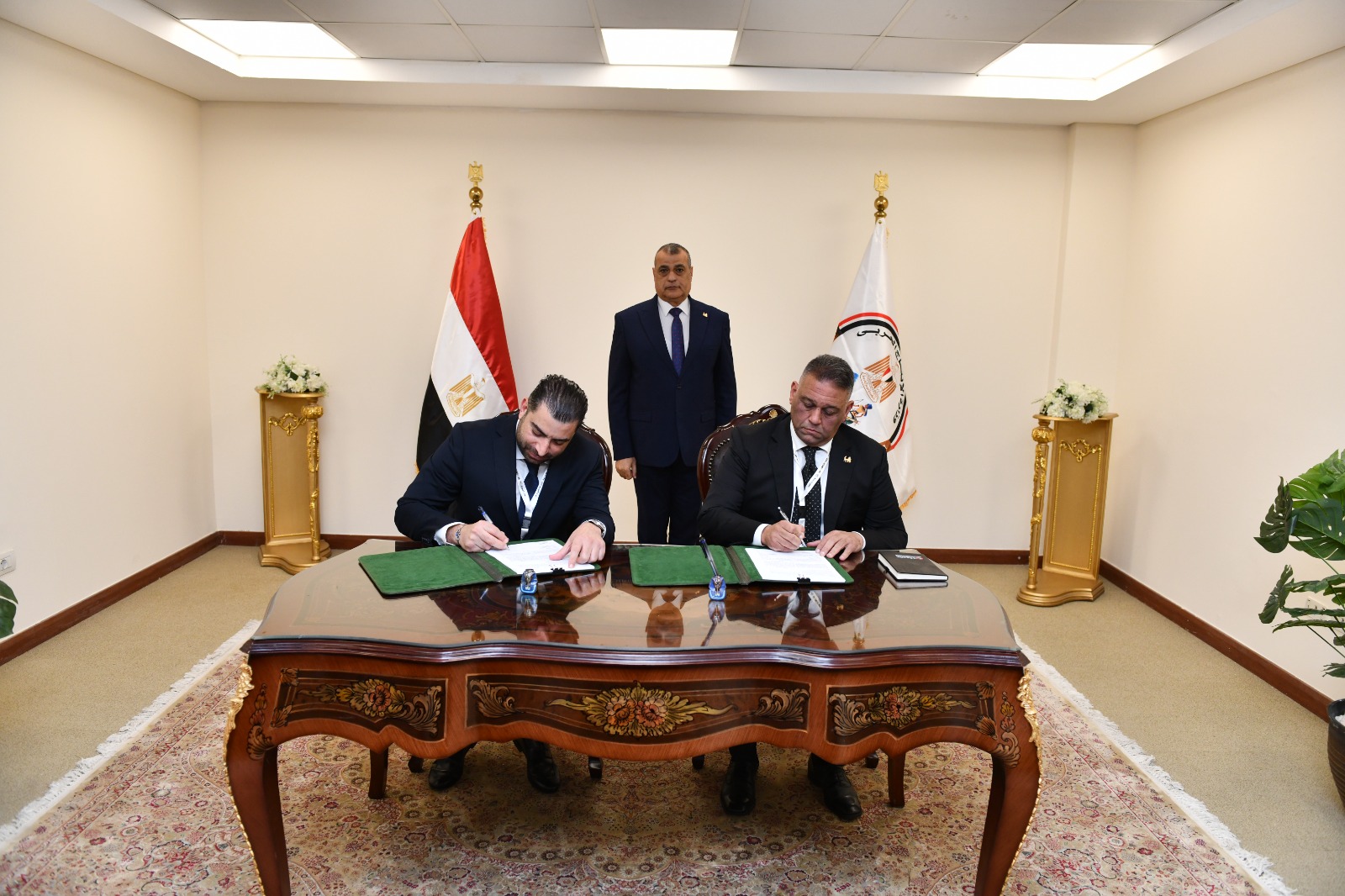 عقدين جديدين للتصنيع العسكري في <a href=