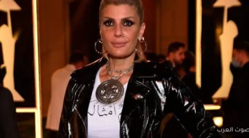 فيدرا تساند منى زكي بعد الهجوم عليها بسبب فيلم الست