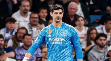 كورتوا يساند فينيسيوس ويشدد على احترام اللاعبين في الملعب