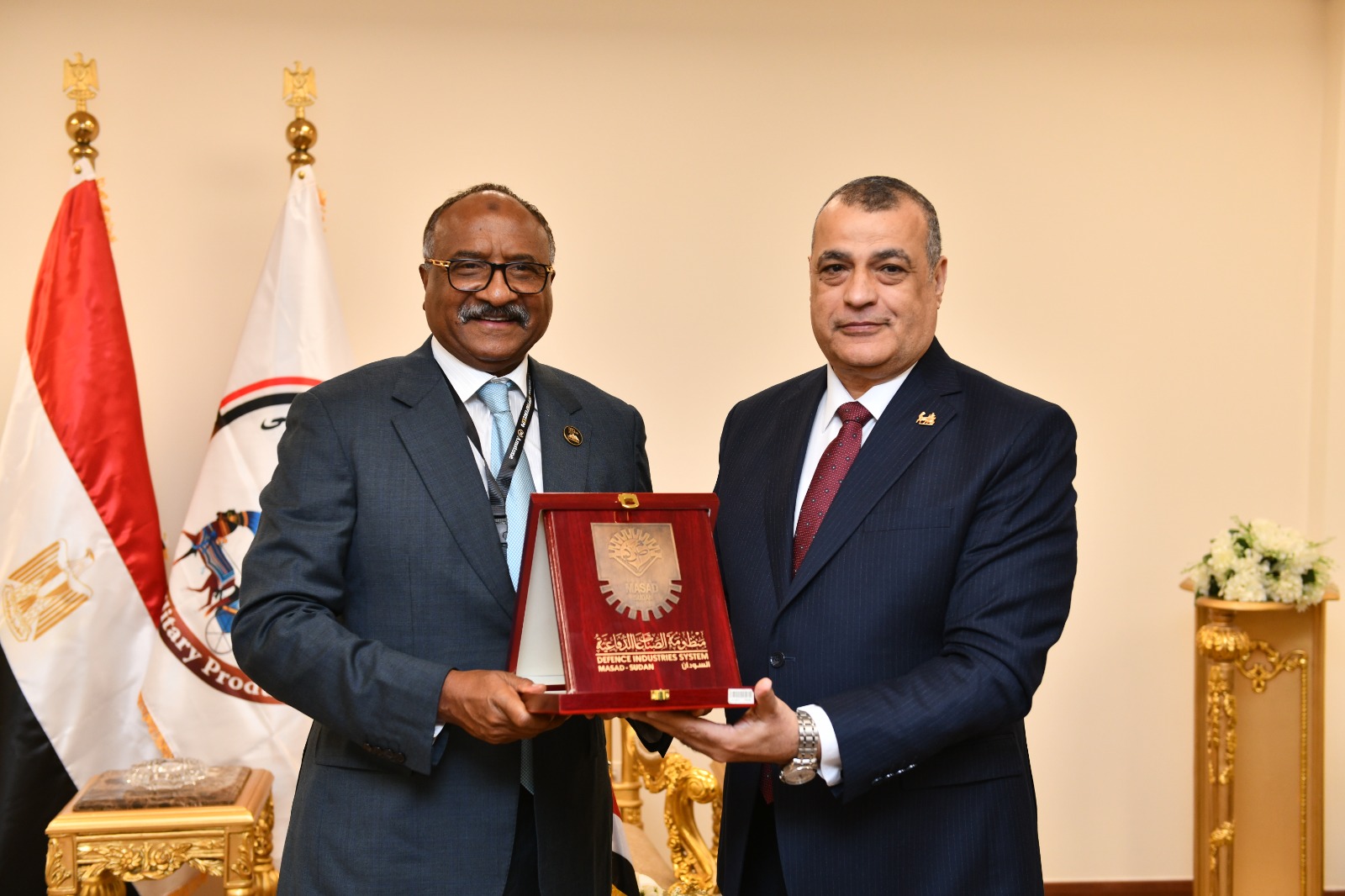 مصر والسودان يتفقوا على تقوية الشراكة العسكرية في EDEX