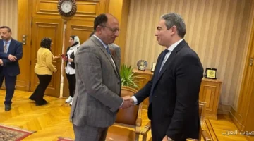 نقيب الإعلاميين ينبه الناس من الانسياق ورا المحتوى المضلل من