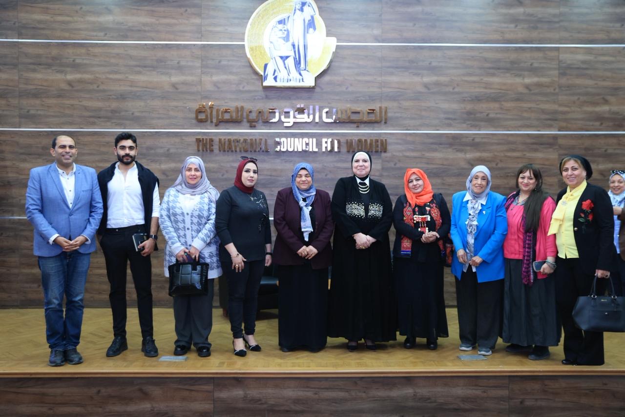 نيفين جامع الست القوية اقتصادياً تقدر تواجه التحديات في البيت