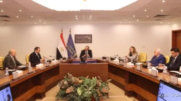 وزير الاتصالات يحضر توقيع اتفاقية بين الوزارة والهيئة العامة للاعتماد