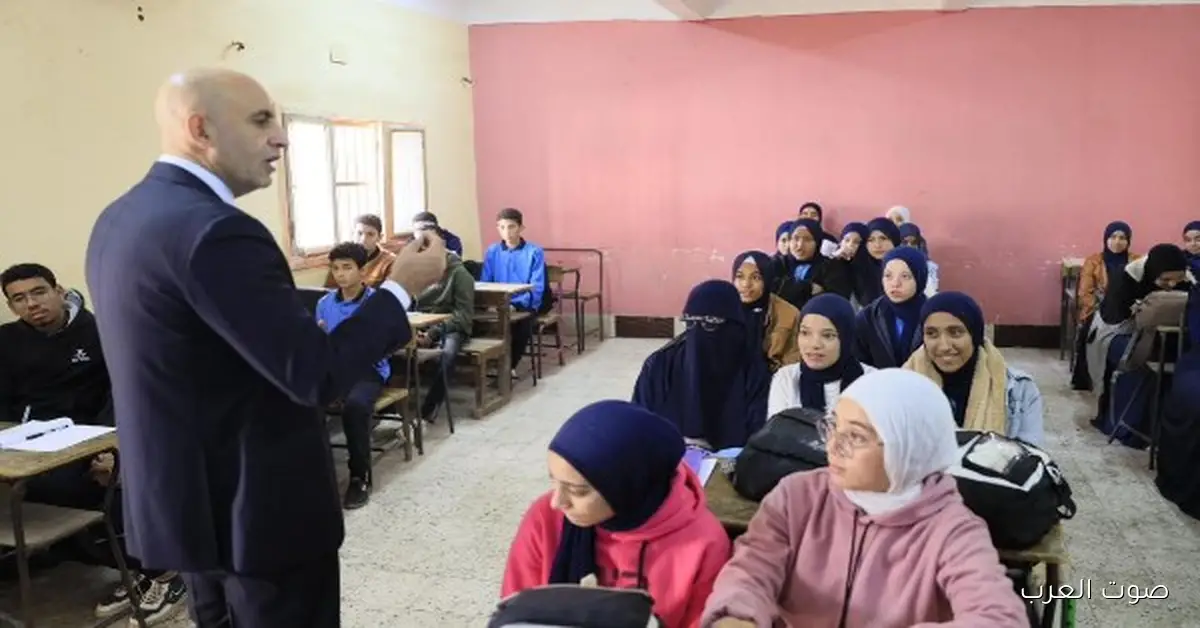 وزير التعليم يفاجئ الجميع بزيارة مدرستين في التبين بالقاهرة