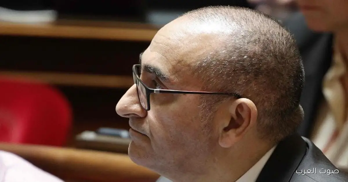 وزير الداخلية الفرنسي: منع الحجاب وصيام رمضان بيضر بمسلمين بلدنا