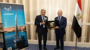 وزير السياحة والآثار يتناقش مع اتحاد الرحلات الأمريكي لتعزيز التعاون