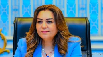 وزيرة التنمية المحلية بتستلم تقرير عن جهود مواجهة القضية السكانية