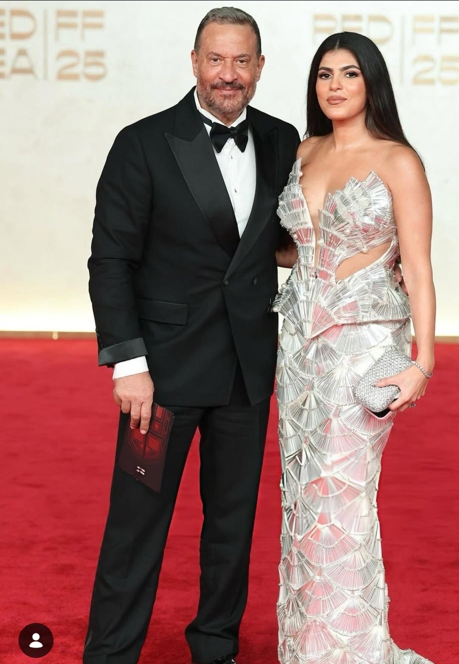 ياسمين صبري وليلى علوي في مقدمة النجوم الفنانون يلمعوا في