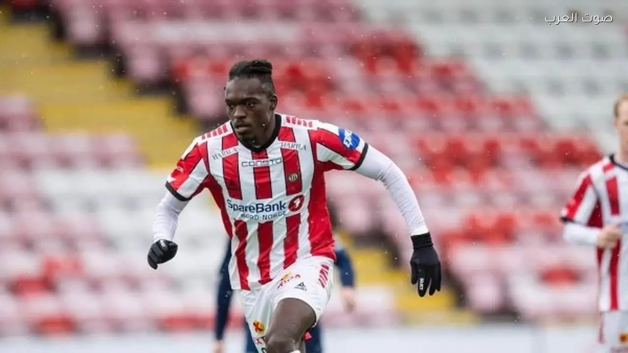 الأهلي يتعاقد مع المهاجم الأنجولي كامويش على سبيل الإعارة