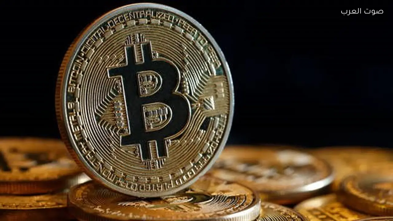 بتكوين تواجه تراجعًا بعد تعيين كيفين وارش رئيسًا للفيدرالي