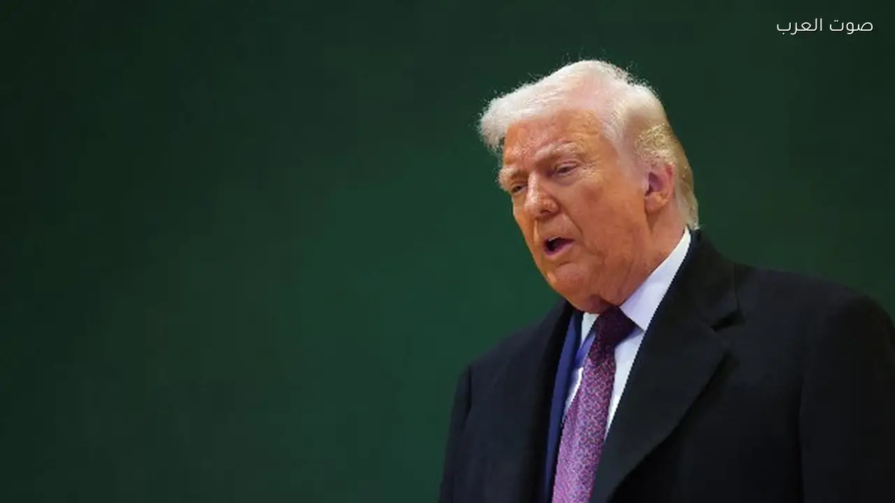 ترامب: أسطول بحري كبير يتجه نحو إيران