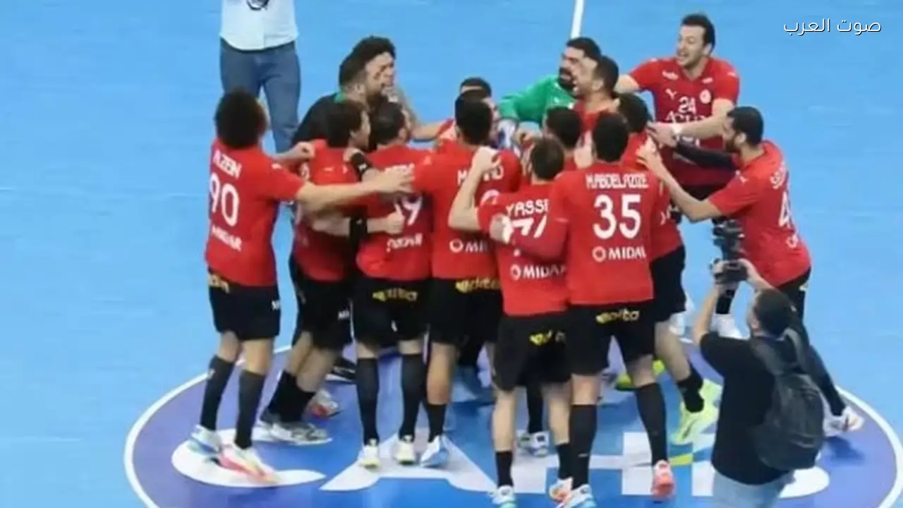 منتخب مصر يحقق لقبه العاشر في بطولة أفريقيا لكرة اليد بفوزه على تونس 37-24