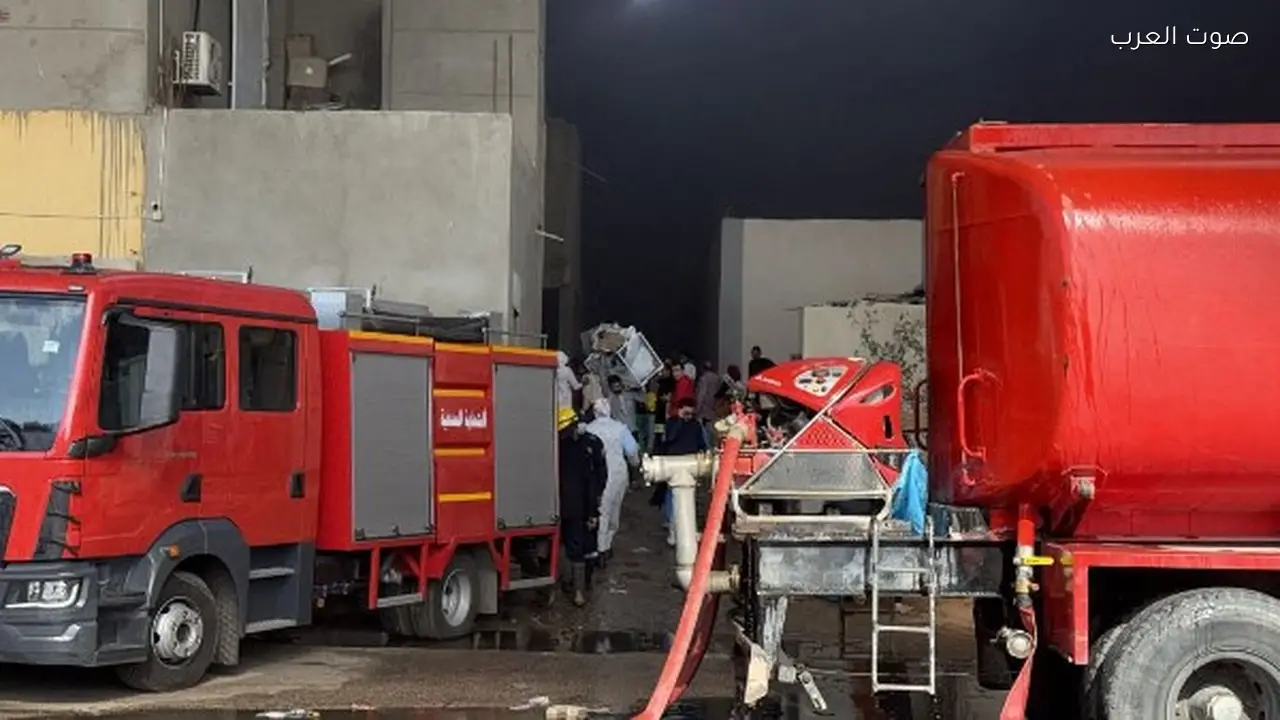9 سيارات إطفاء تخمد حريقاً في المنطقة الصناعية بأكتوبر