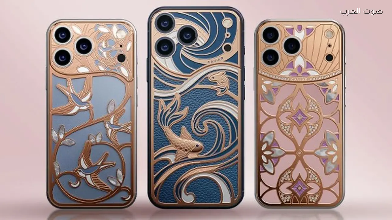 آيفون عيد الحب من كافيار بسعر نصف مليون جنيه
