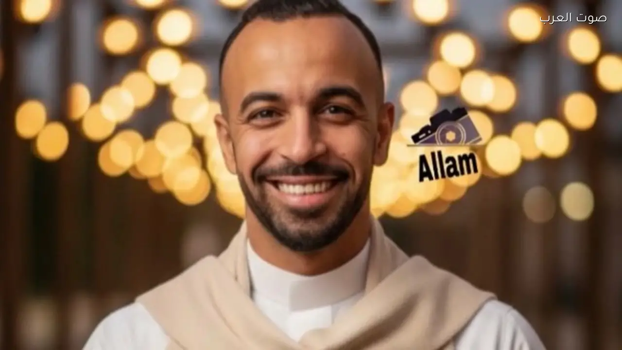 أفشة يهنئ متابعيه بشهر رمضان بالجلابية والفانوس