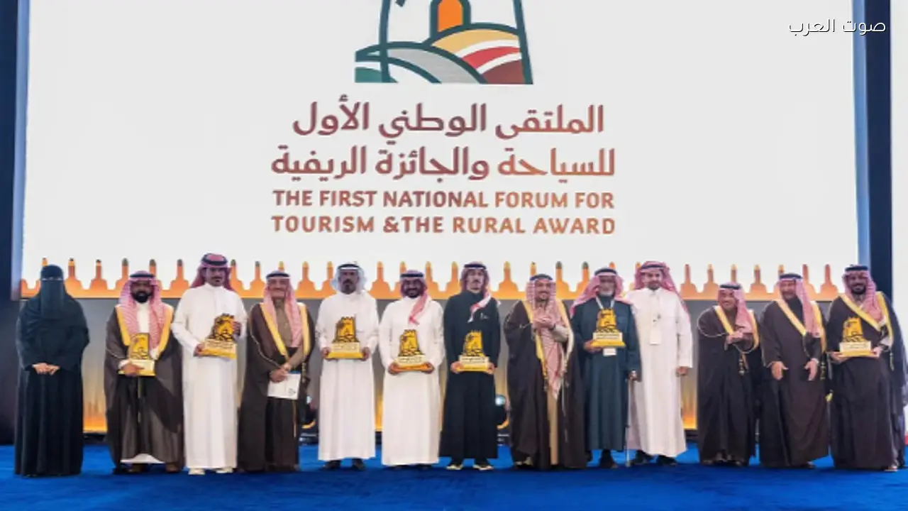 أمير القصيم يفتتح الملتقى الوطني للسياحة والجائزة الريفية