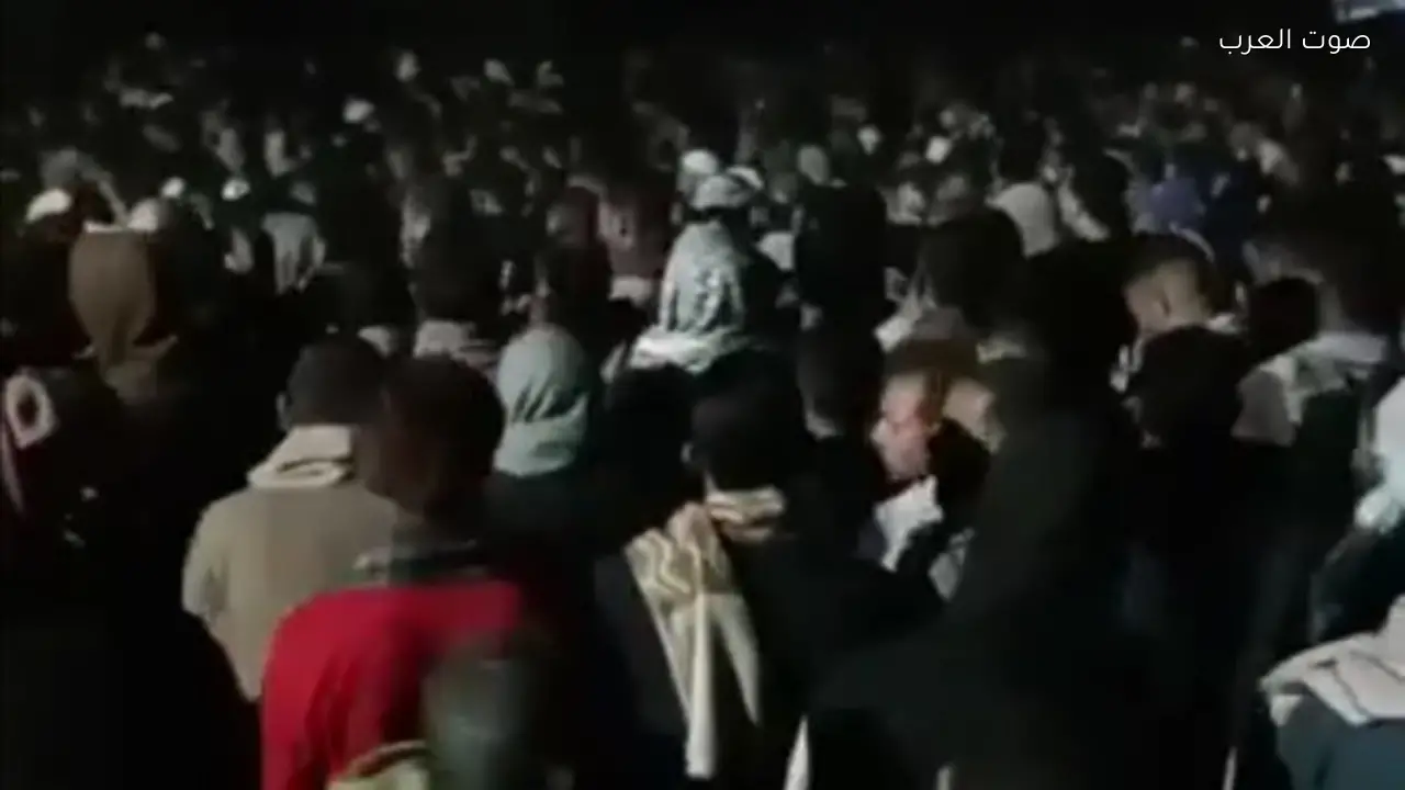 أهالي أبو قرقاص يشيعون ضحايا حادث انقلاب ميكروباص