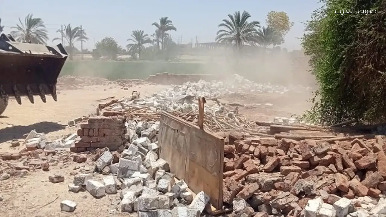 إزالة 9 مخالفات بناء على الأراضي الزراعية في الغربية