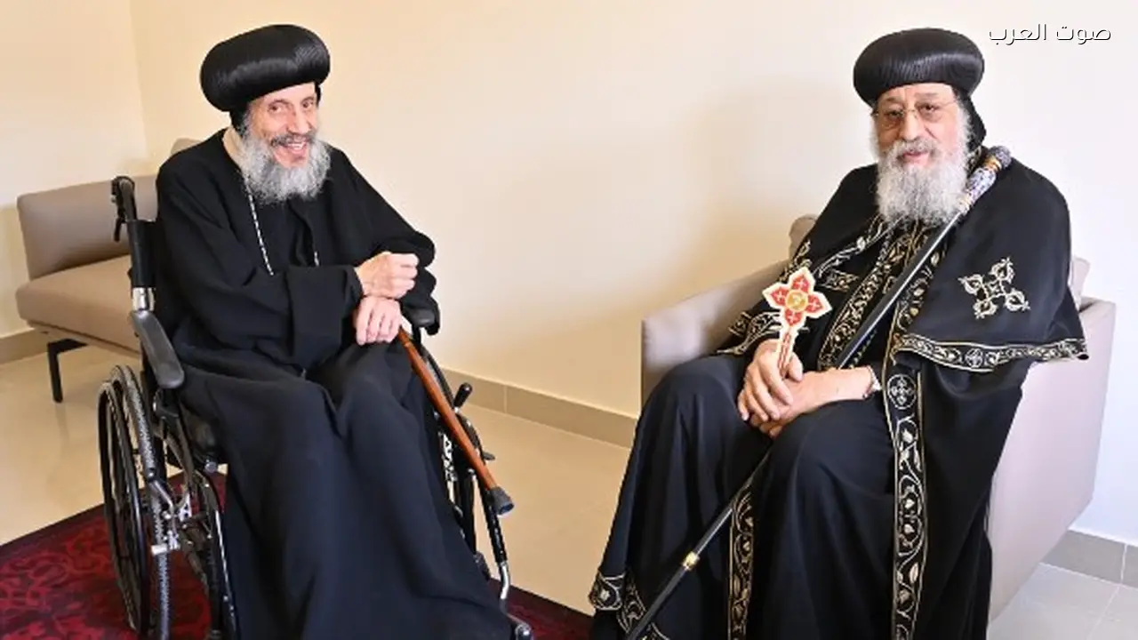 البابا تواضروس يستقبل أسقف لندن ومطران أيرلندا واسكتلندا