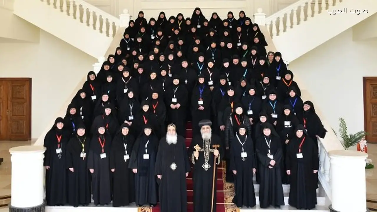 البابا تواضروس يفتتح سيمنار أديرة الراهبات في مصر