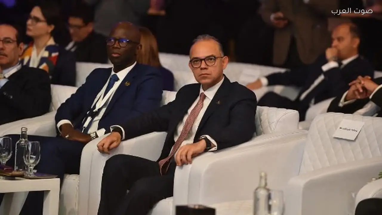 الرقابة المالية تلزم المؤسسات غير المصرفية بقياس انبعاثات الكربون