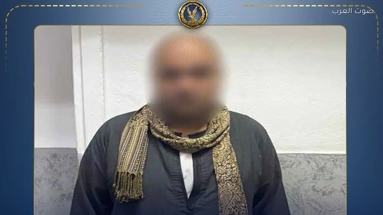 القبض على نصاب الملابس في الجمالية بعد 18 واقعة