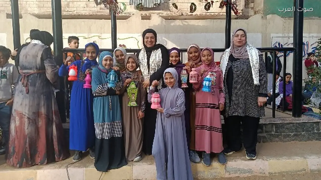 المدارس تستعد لاستقبال رمضان بالفوانيس والزينة
