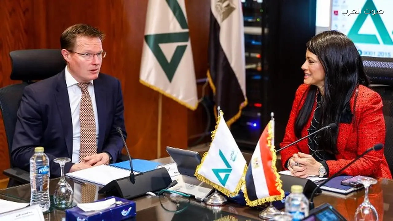 المشاط تستقبل وفد موديز وتناقش مستهدفات السردية الوطنية