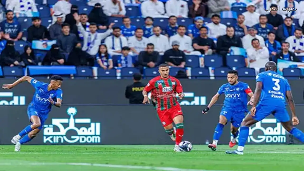 الهلال يحقق فوزاً على الاتفاق ويعزز صدارته في دوري روشن