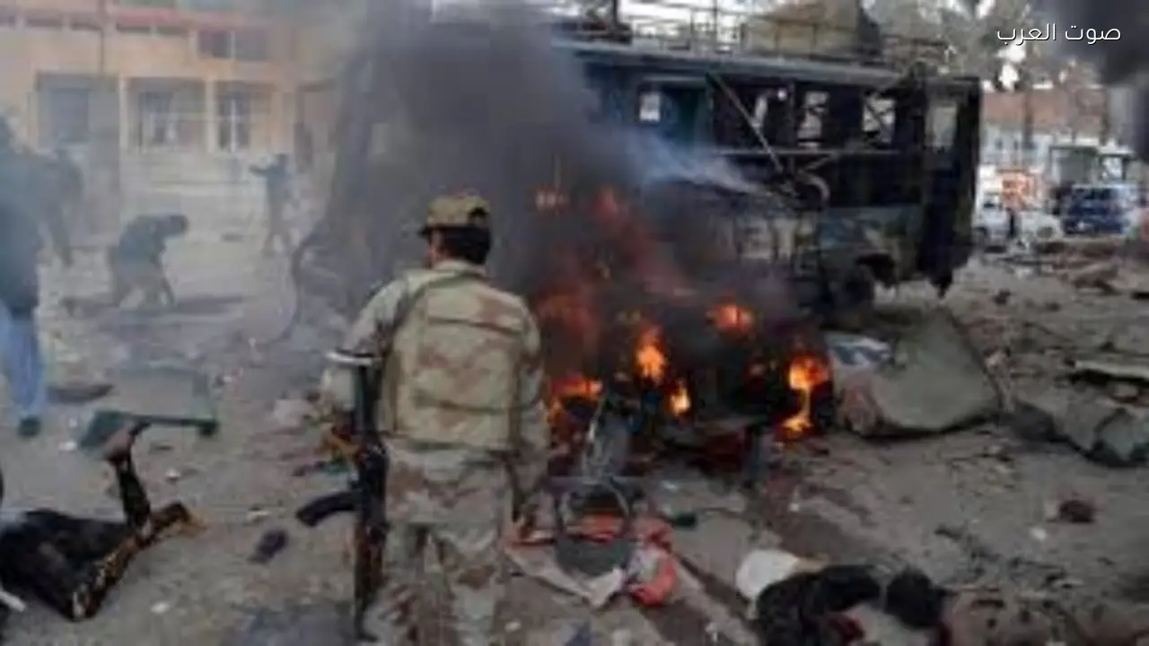 انفجار في كراتشي يودي بحياة 16 شخصاً