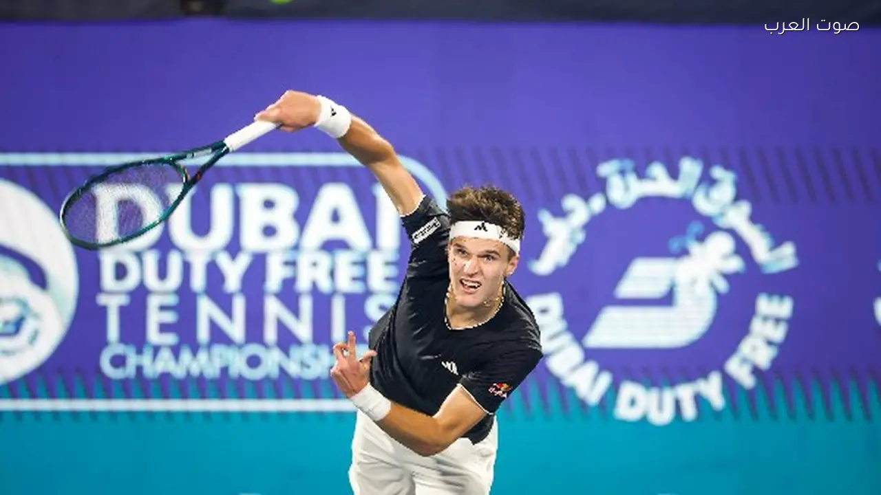 بطولة دبي للتنس تشهد مفاجآت غير متوقعة