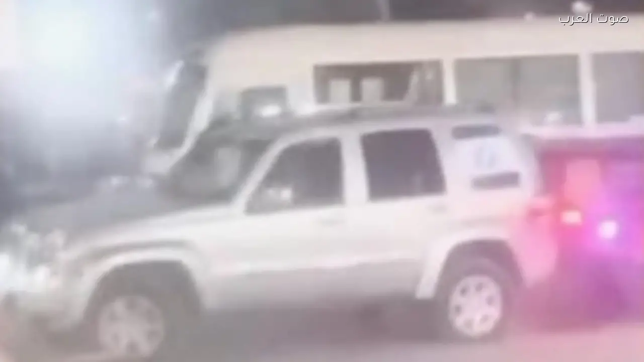 تحقيقات حول سائق سيارة العلم الإسرائيلي بين السكر والمرض النفسي