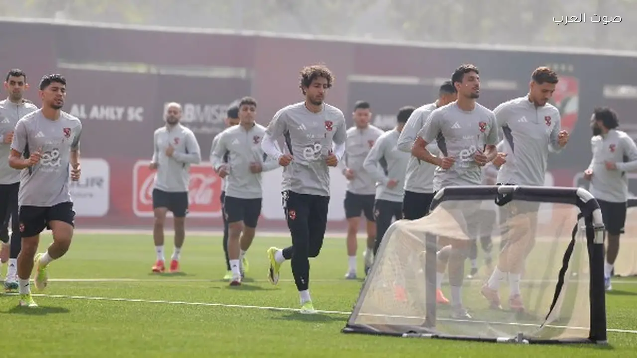 تحليل تراجع الأهلي: سوء توظيف وعدم استقرار يؤثران على الأداء