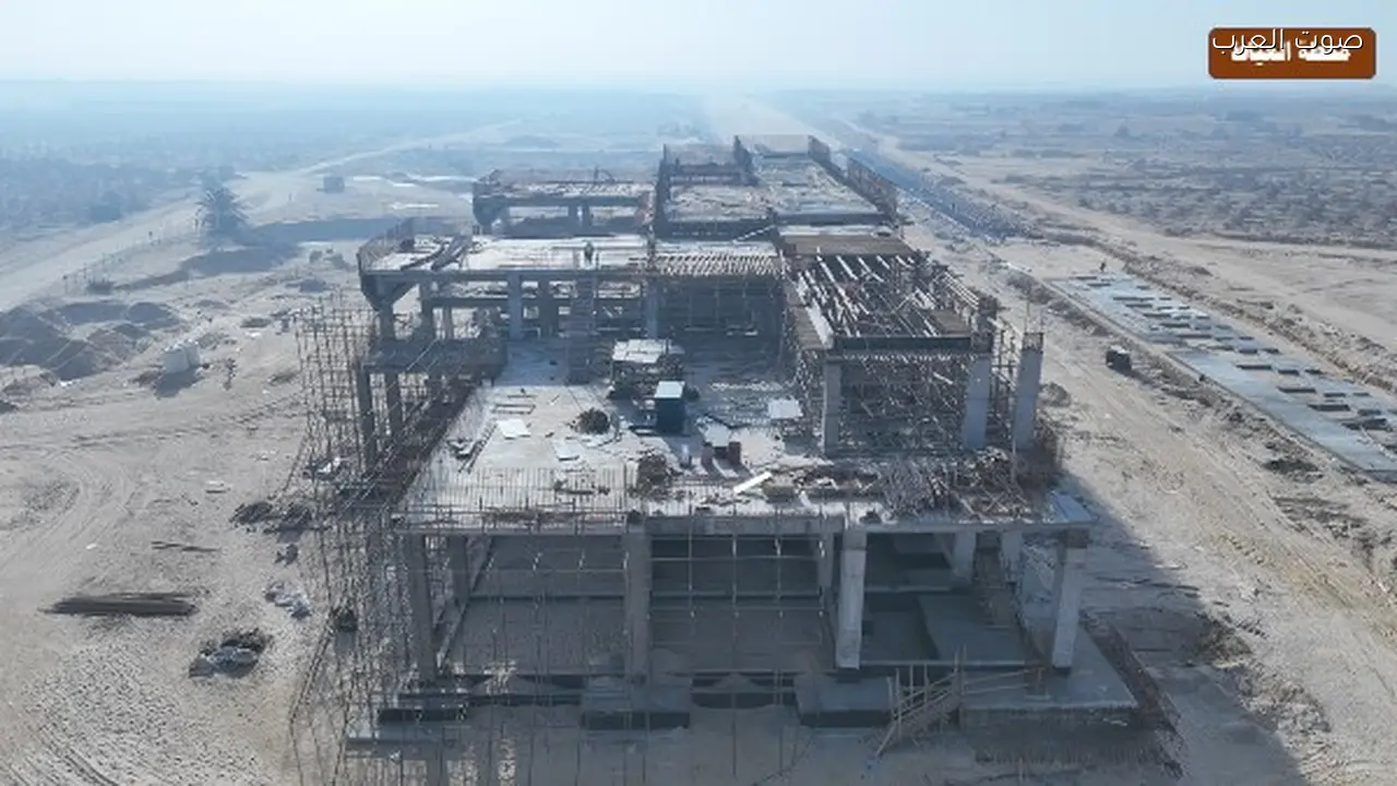 تصوير جوي يكشف تقدم أعمال الخط الثاني للقطار السريع من أكتوبر إلى أبوسمبل