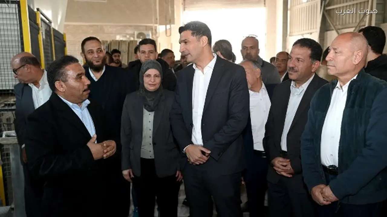 تفقد وزير الصناعة ومحافظ القاهرة مصانع الرخام والجرانيت لتطوير شق الثعبان