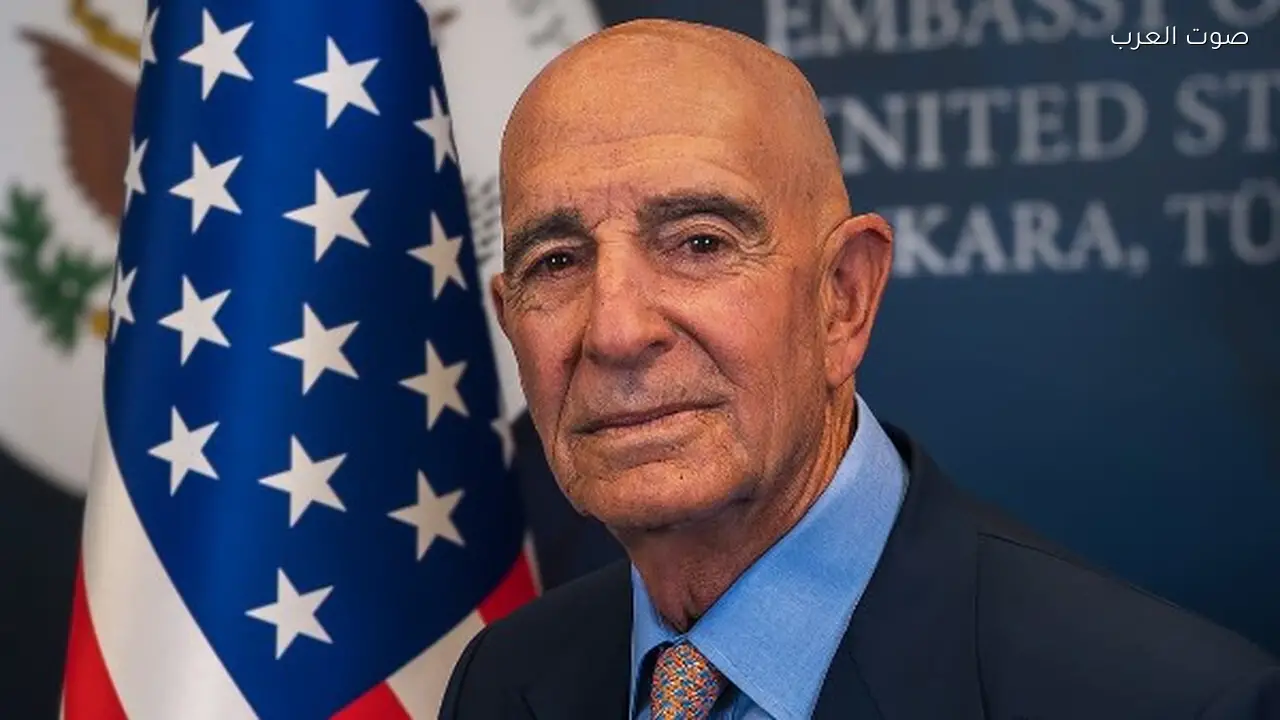 تقرير: توم باراك استمر في التواصل مع إبستين بعد توليه مناصب رسمية