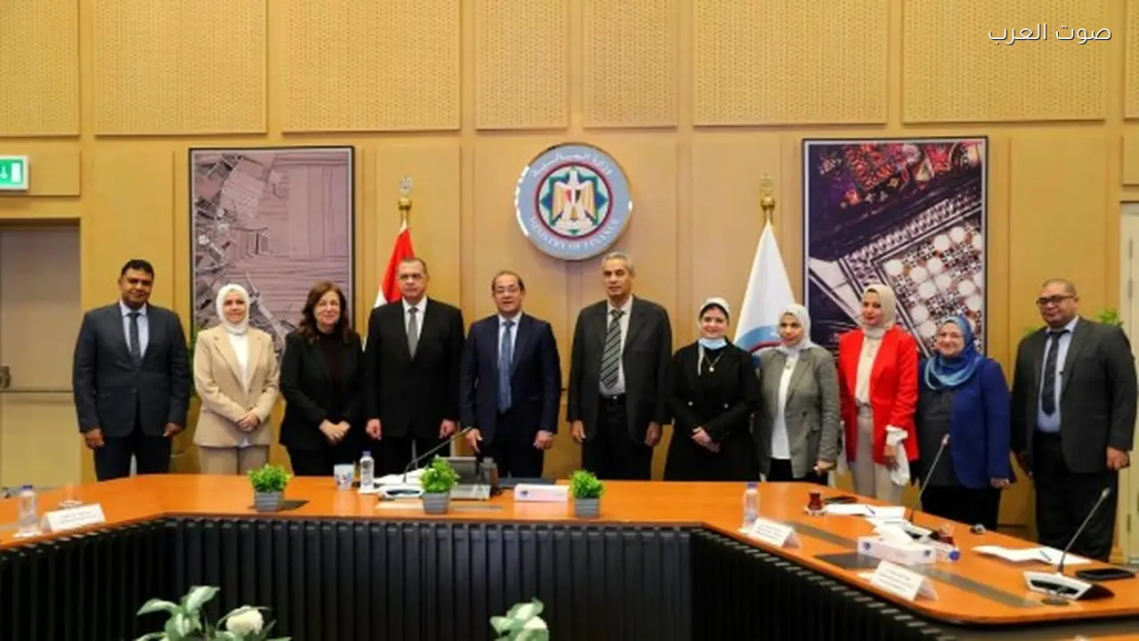 تكريم رائد المبادرة المجتمعية في إصلاح الضرائب