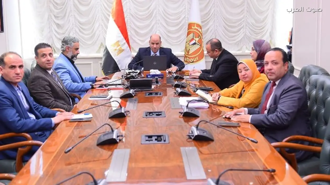 توسيع التدريب من أجل التشغيل وزيادة التعاون مع المناطق الصناعية لخلق فرص عمل