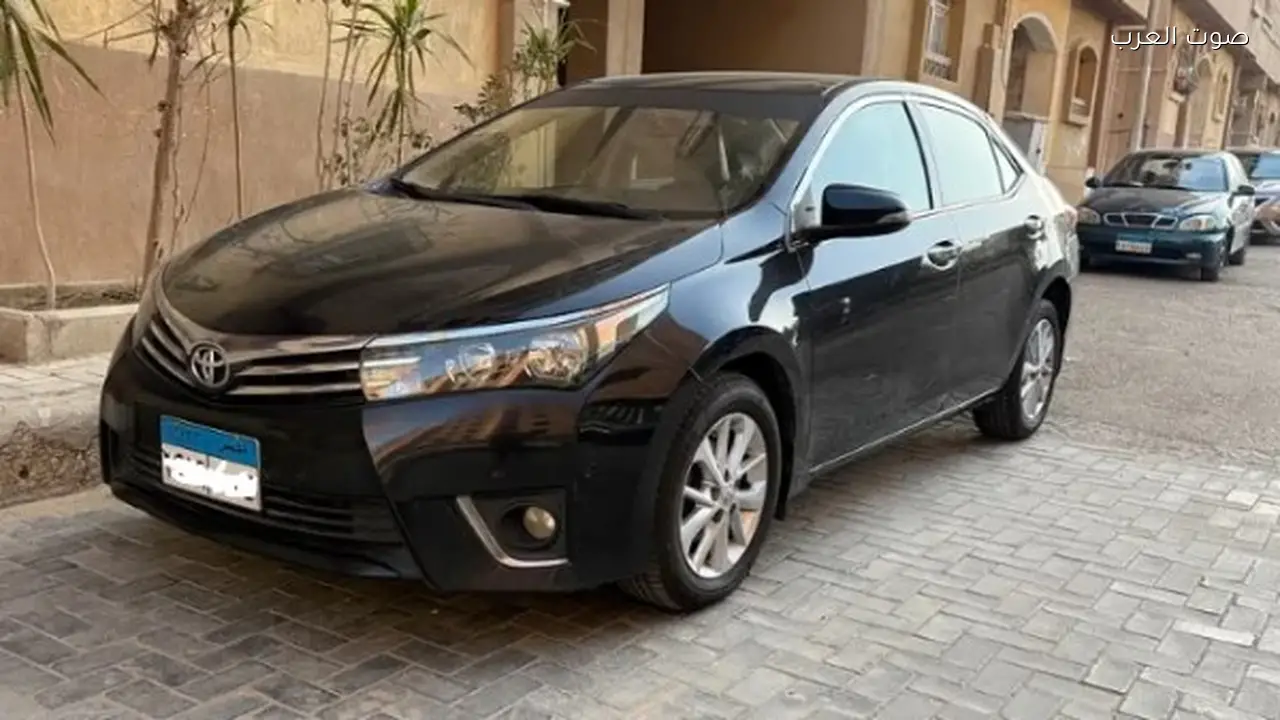 تويوتا كورولا 2014 متاحة بسعر 600 ألف جنيه