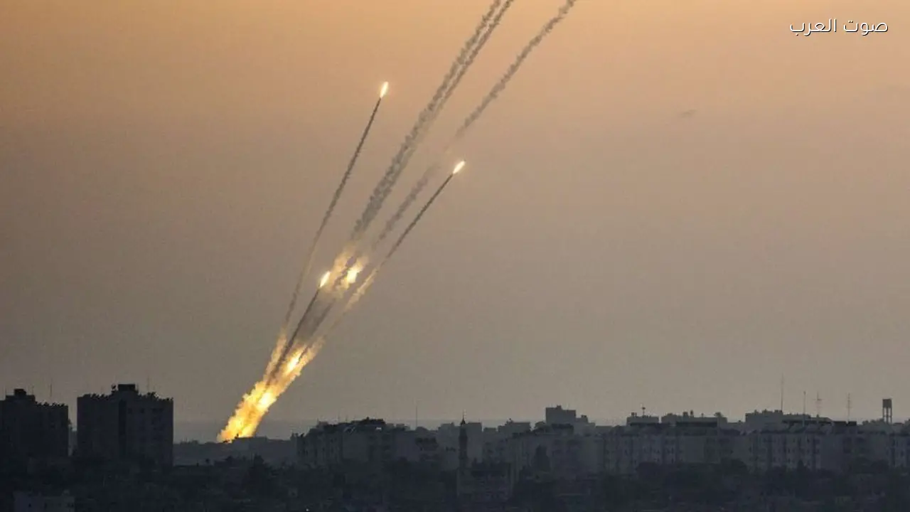 جيش الاحتلال يقصف منشآت حزب الله جنوبي لبنان